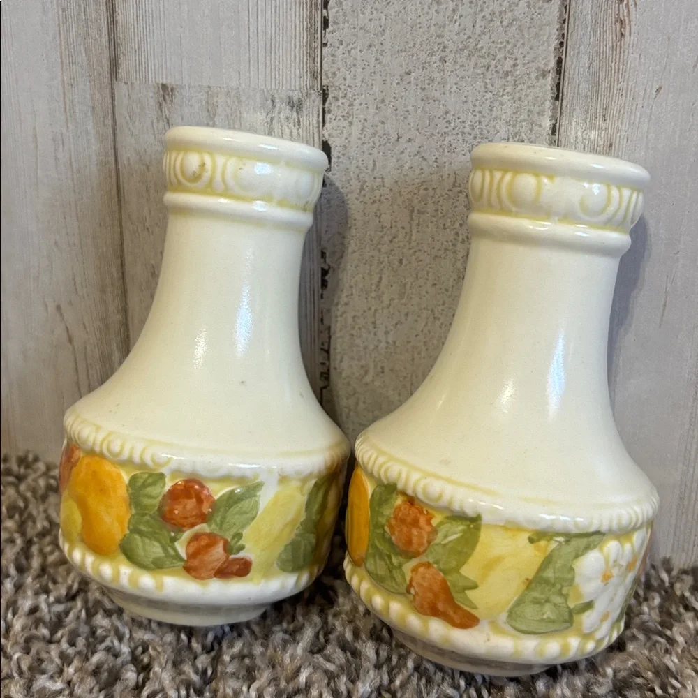 Vtg MCM Vernon Ware by METLOX Della Robbia Salt and Pepper Shaker Set California